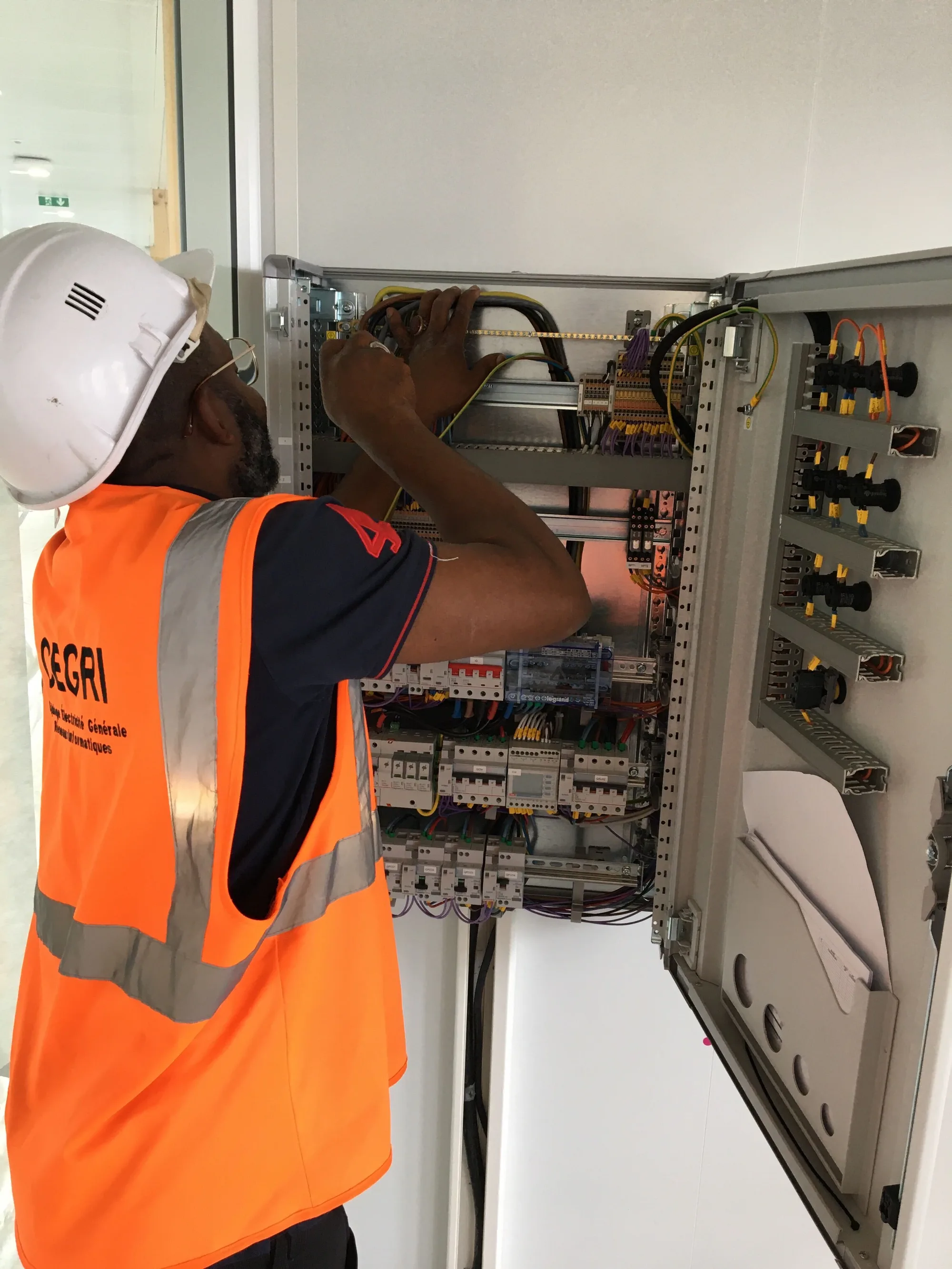 Tableau général électrique Campus ENGIE Paris - Basse tension protection complète CEGRI SAS électricien